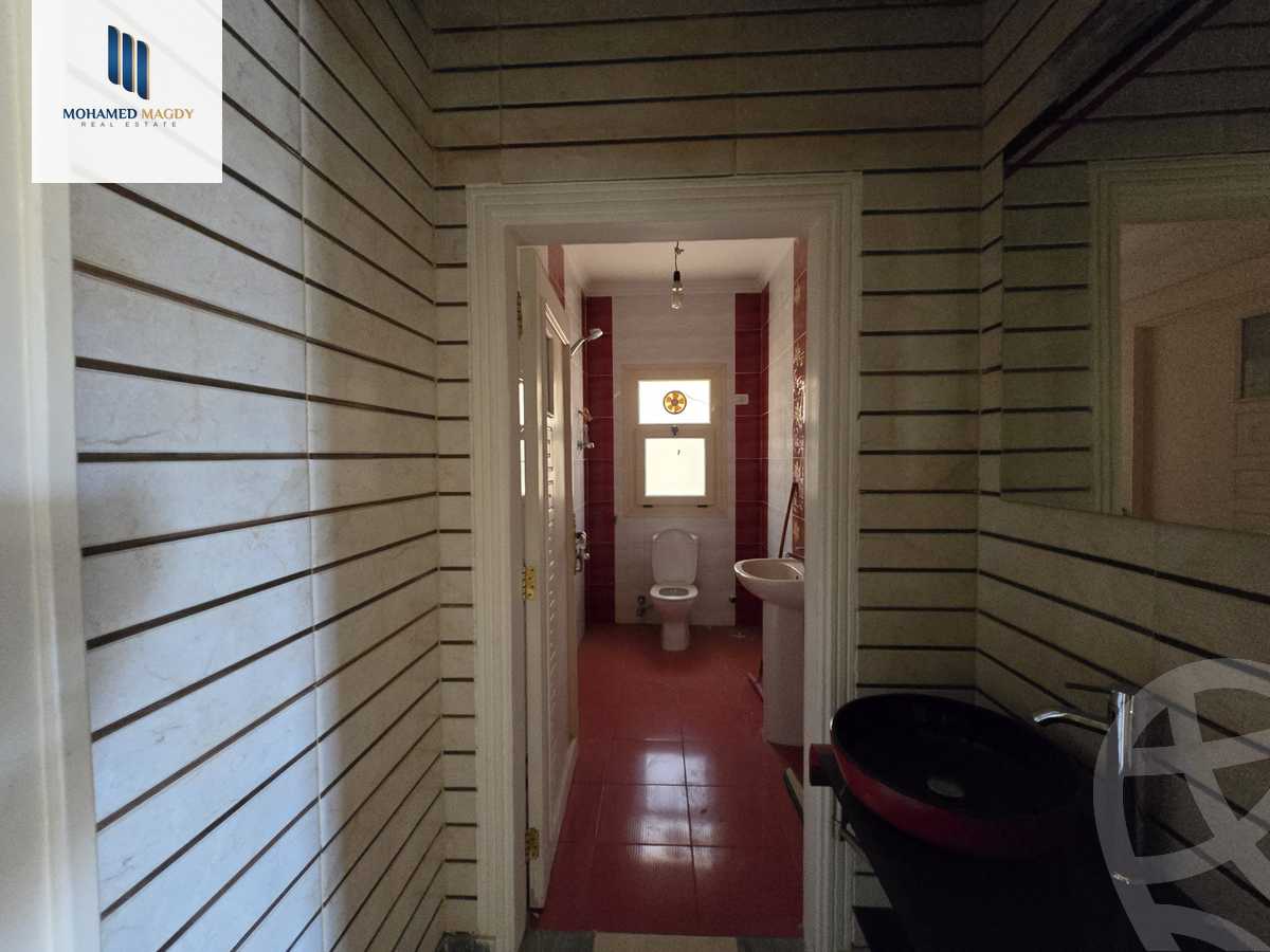 https://aqarmap.com.eg/ar/listing/6172948-for-sale-cairo-6th-of-october-garb-someed-neighborhood-13th-el-nargis-st