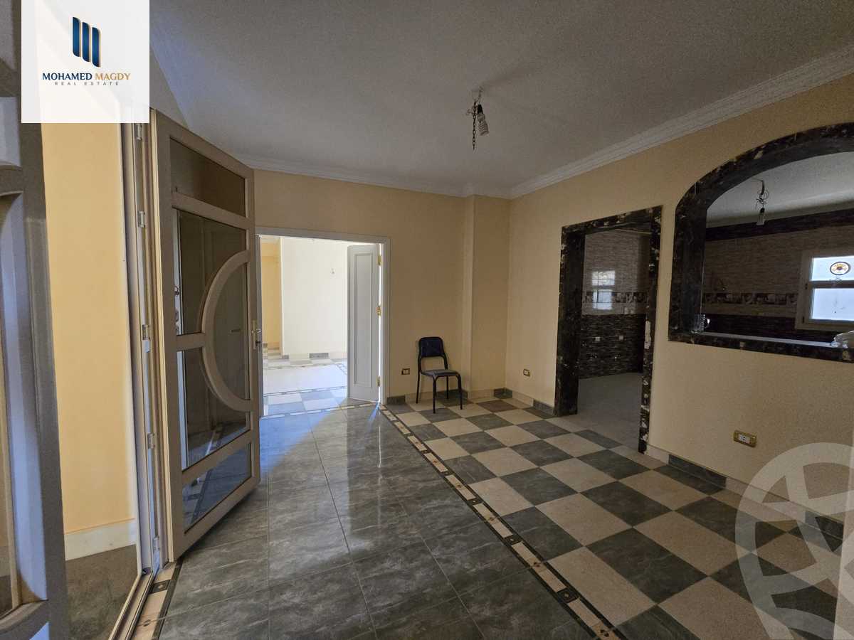 https://aqarmap.com.eg/ar/listing/6172948-for-sale-cairo-6th-of-october-garb-someed-neighborhood-13th-el-nargis-st
