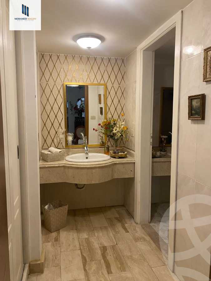 https://aqarmap.com.eg/ar/listing/6178424-for-sale-cairo-el-sheikh-zayed-city-el-hay-eltaseaa-area-4