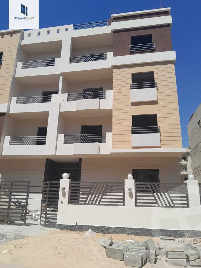 https://aqarmap.com.eg/en/listing/6205292-for-sale-cairo-el-sheikh-zayed-city-el-hay-elsades-ashaer
