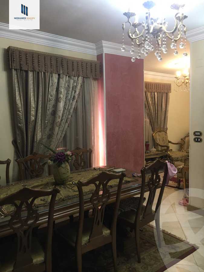 https://aqarmap.com.eg/ar/listing/6205316-for-sale-cairo-6th-of-october-el-ahyaa-neighborhood-3rd-al-hay-al-thalith-st
