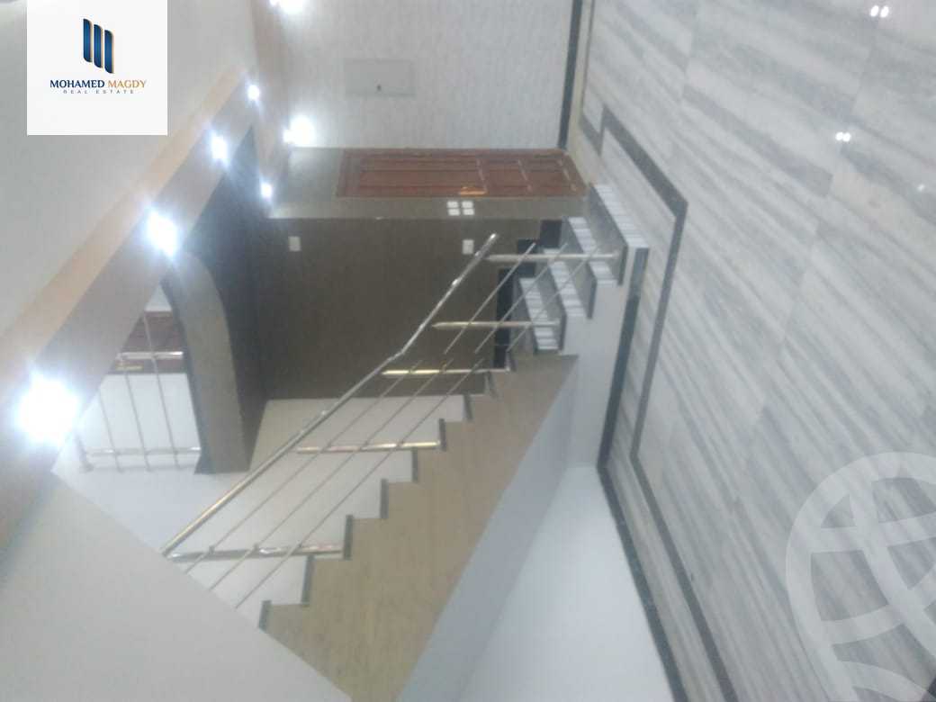 https://aqarmap.com.eg/en/listing/6205761-for-sale-cairo-el-sheikh-zayed-city-compounds-el-khamayel