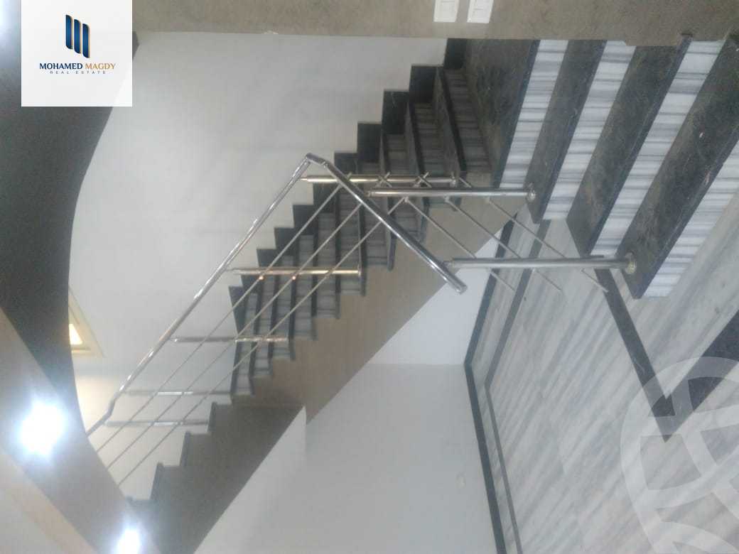 https://aqarmap.com.eg/en/listing/6205761-for-sale-cairo-el-sheikh-zayed-city-compounds-el-khamayel