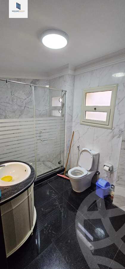 https://aqarmap.com.eg/en/listing/6206199-for-sale-cairo-el-sheikh-zayed-city-compounds-el-khamayel