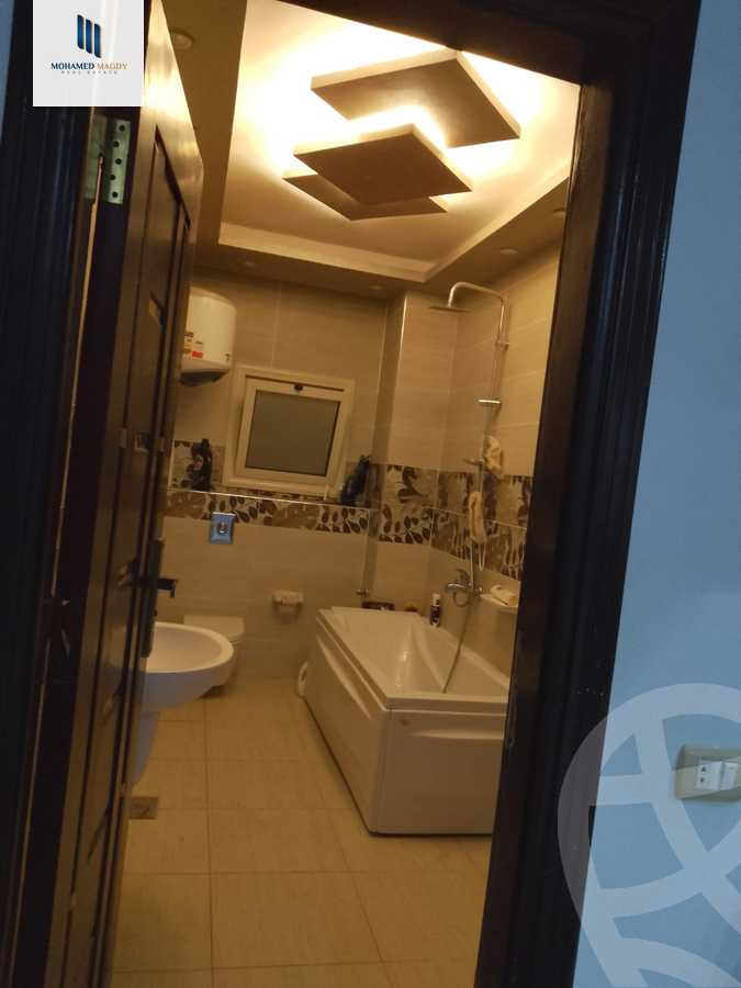 https://aqarmap.com.eg/ar/listing/6212640-for-sale-cairo-6th-of-october-featured-neighborhood-fourth-touristic-village-mahmoud-sami-el-baroudi-st