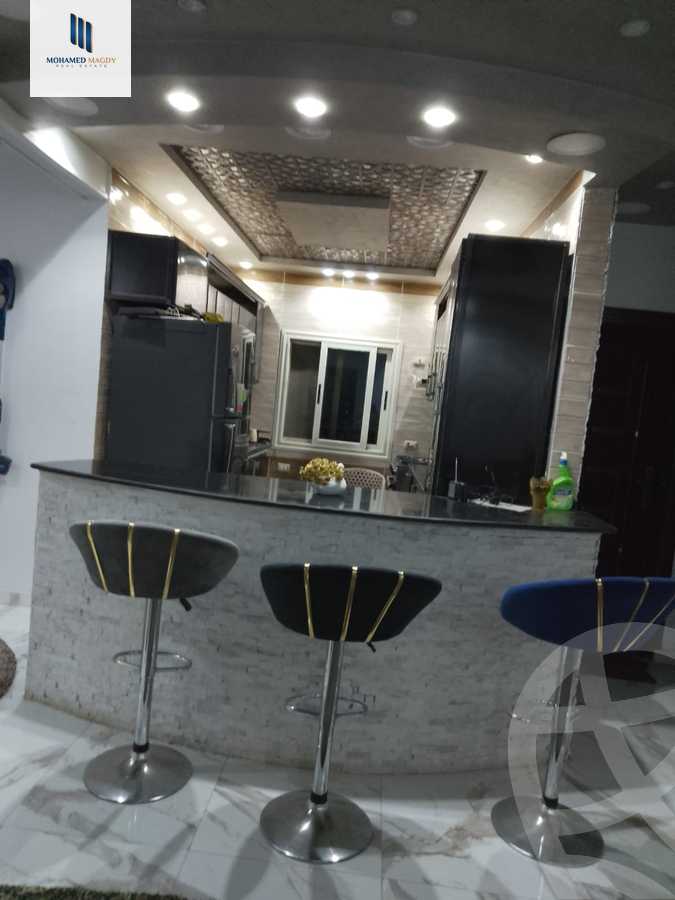 https://aqarmap.com.eg/ar/listing/6212640-for-sale-cairo-6th-of-october-featured-neighborhood-fourth-touristic-village-mahmoud-sami-el-baroudi-st