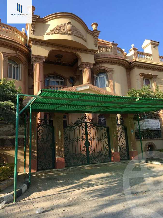 https://aqarmap.com.eg/en/listing/6228426-for-sale-cairo-el-sheikh-zayed-city-compounds-el-yasmeen-compound