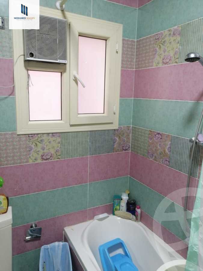 https://aqarmap.com.eg/ar/listing/6228518-for-sale-cairo-el-sheikh-zayed-city-compounds-el-yasmeen-compound