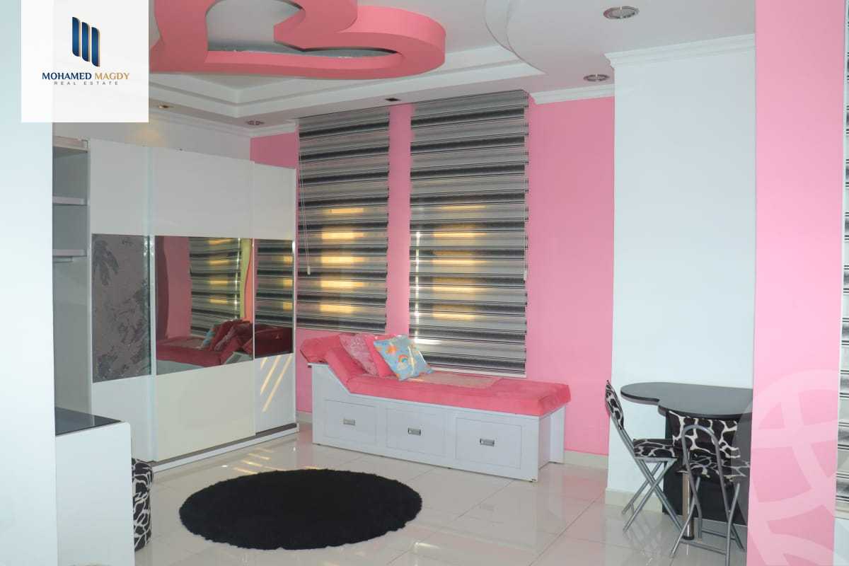 https://aqarmap.com.eg/en/listing/6228576-for-sale-cairo-el-sheikh-zayed-city-compounds-continental-gardens