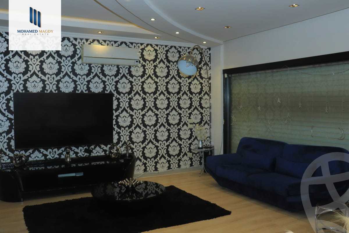 https://aqarmap.com.eg/en/listing/6228576-for-sale-cairo-el-sheikh-zayed-city-compounds-continental-gardens