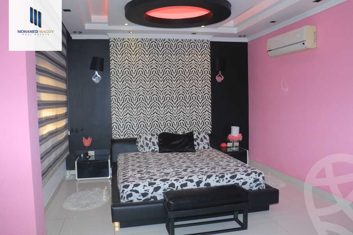 https://aqarmap.com.eg/en/listing/6228576-for-sale-cairo-el-sheikh-zayed-city-compounds-continental-gardens