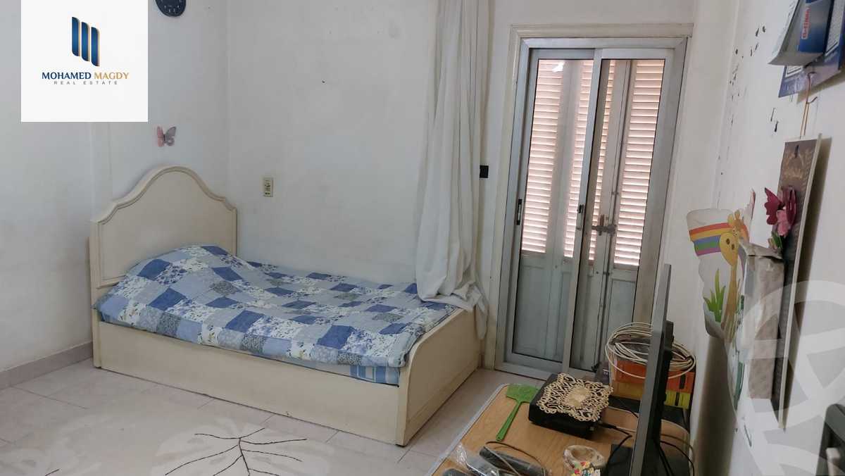 https://aqarmap.com.eg/ar/listing/6234040-for-sale-cairo-6th-of-october-featured-neighborhood-first-touristic-village-el-shaheed-mohammed-abdul-latif-alshimi-st