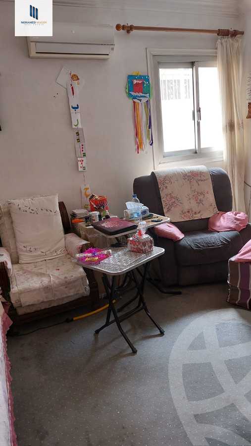 https://aqarmap.com.eg/ar/listing/6234040-for-sale-cairo-6th-of-october-featured-neighborhood-first-touristic-village-el-shaheed-mohammed-abdul-latif-alshimi-st