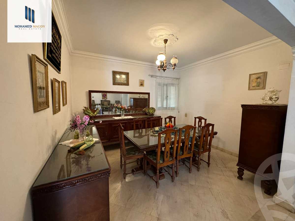 https://aqarmap.com.eg/ar/listing/6234040-for-sale-cairo-6th-of-october-featured-neighborhood-first-touristic-village-el-shaheed-mohammed-abdul-latif-alshimi-st