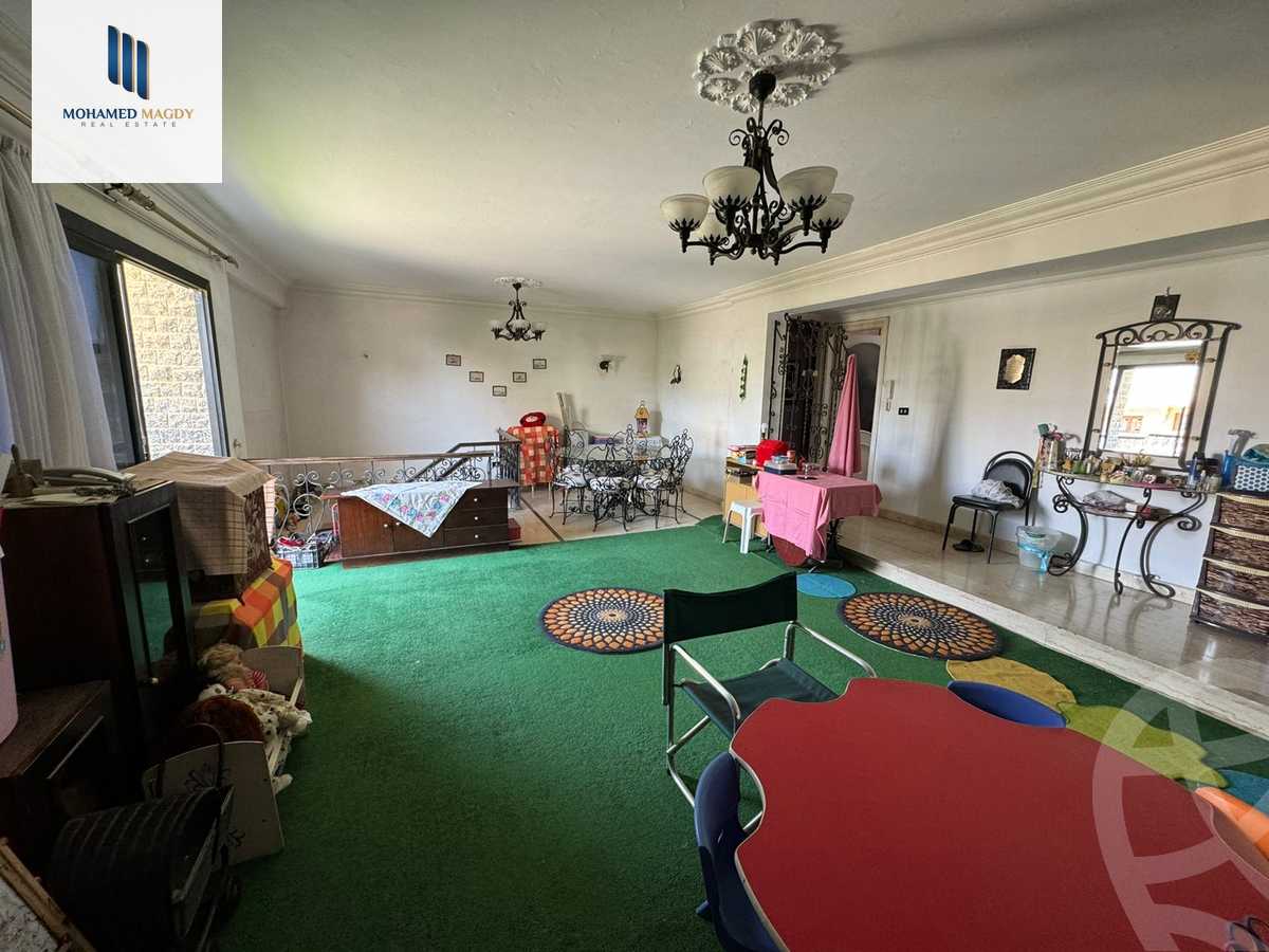 https://aqarmap.com.eg/ar/listing/6234040-for-sale-cairo-6th-of-october-featured-neighborhood-first-touristic-village-el-shaheed-mohammed-abdul-latif-alshimi-st