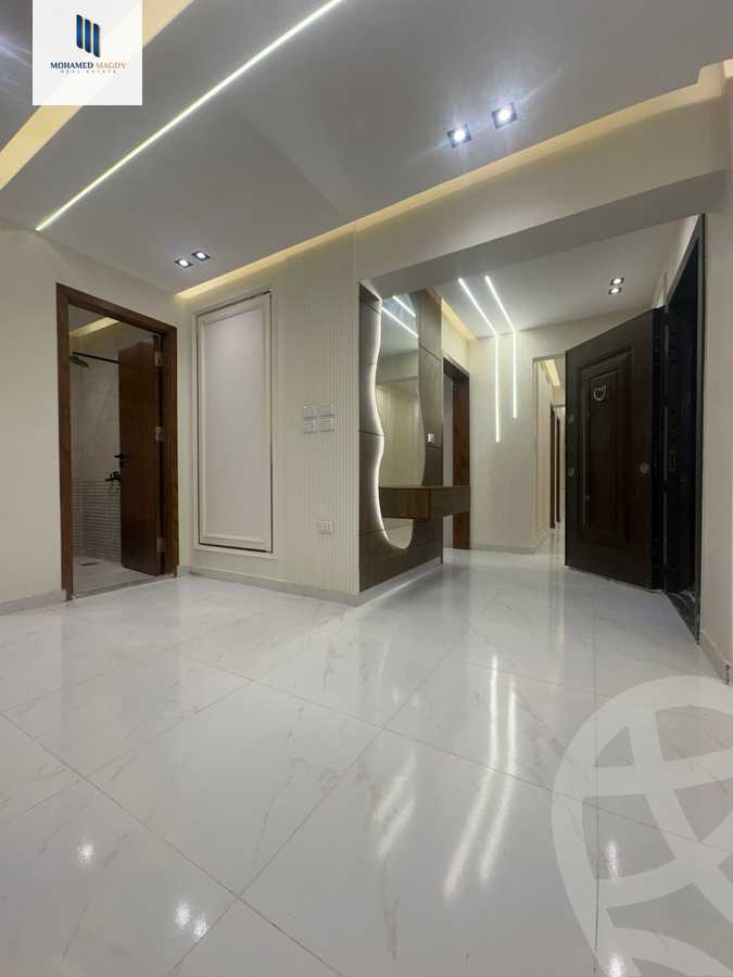 https://aqarmap.com.eg/en/listing/6253617-for-sale-cairo-6th-of-october-el-ahyaa-neighborhood-1st-seventh-neighborhood