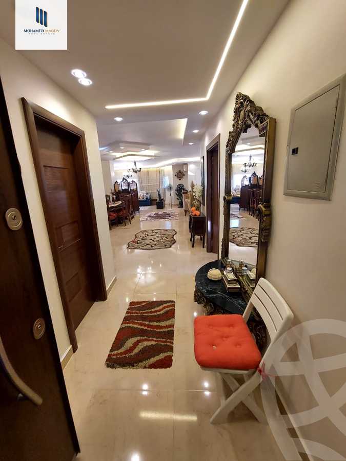 https://aqarmap.com.eg/en/listing/6257056-for-sale-cairo-6th-of-october-featured-neighborhood-fourth-touristic-village-mahmoud-sami-el-baroudi-st