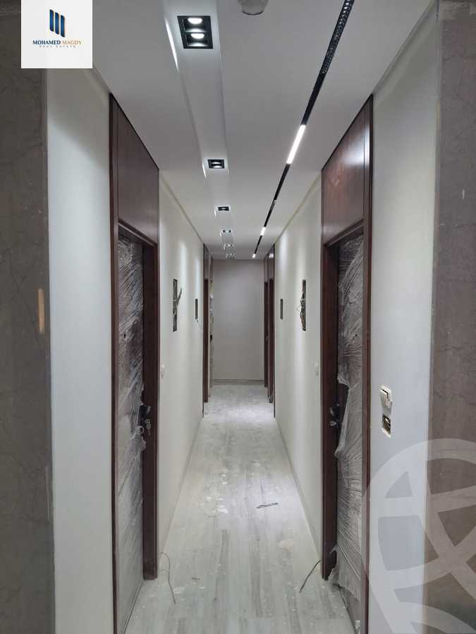 https://aqarmap.com.eg/ar/listing/6257211-for-sale-cairo-6th-of-october-el-ahyaa-neighborhood-1st-al-maahad