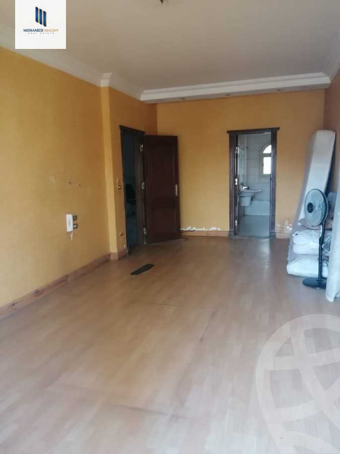 https://aqarmap.com.eg/en/listing/6261988-for-sale-cairo-el-sheikh-zayed-city-compounds-hadayek-el-mohandiseen