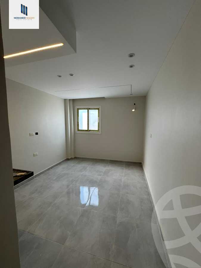 https://aqarmap.com.eg/en/listing/6262742-for-sale-cairo-6th-of-october-el-ahyaa-neighborhood-1st-al-maahad