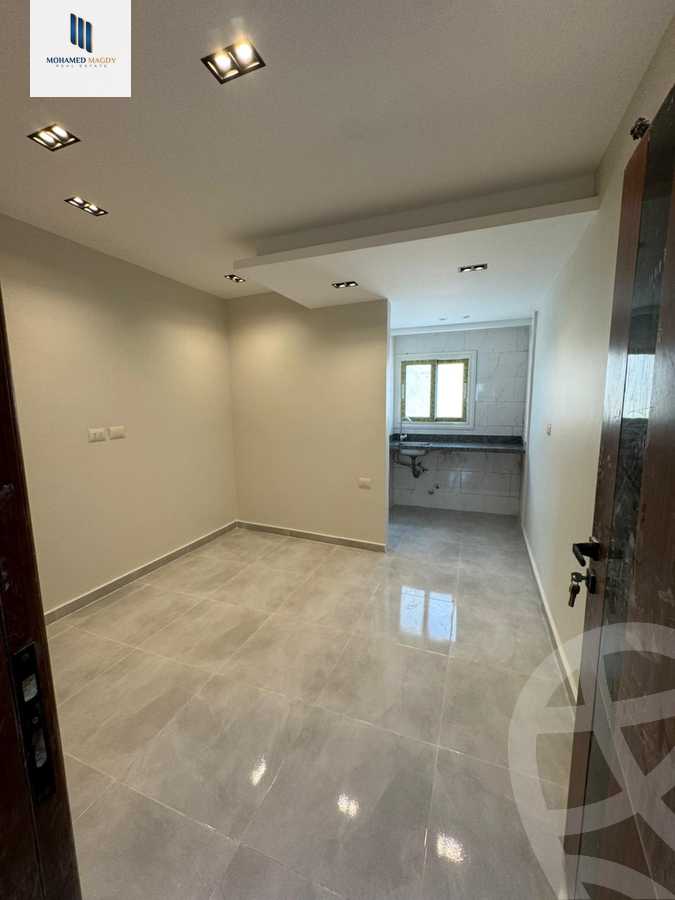 https://aqarmap.com.eg/en/listing/6262742-for-sale-cairo-6th-of-october-el-ahyaa-neighborhood-1st-al-maahad