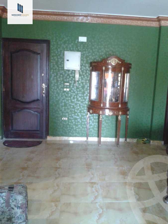 https://aqarmap.com.eg/ar/listing/6282355-for-sale-cairo-el-sheikh-zayed-city-el-hay-elasher-street-100