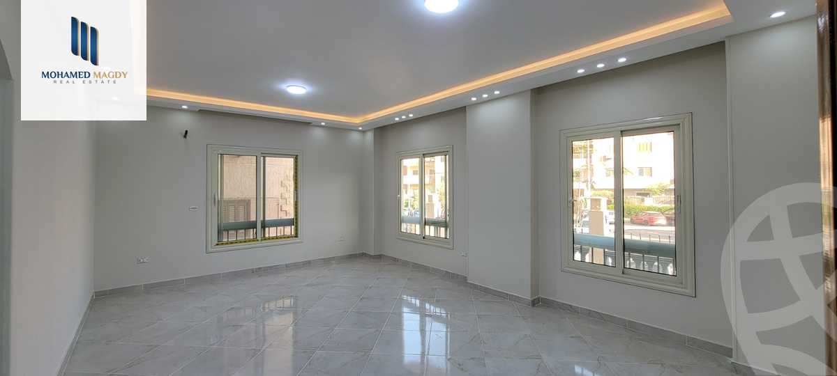 https://aqarmap.com.eg/ar/listing/6285846-for-sale-cairo-el-sheikh-zayed-city-el-hay-elthamen-lml