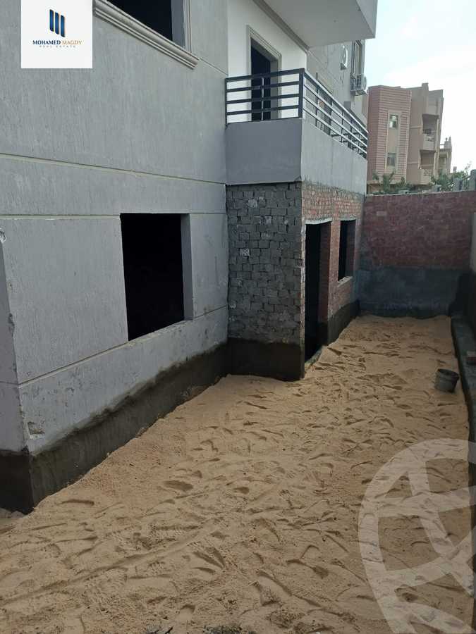 https://aqarmap.com.eg/ar/listing/6285900-for-sale-cairo-el-sheikh-zayed-city-el-hay-eltaseaa-lhy-lts
