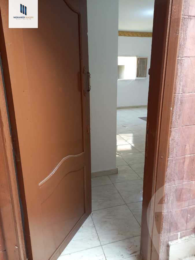 https://aqarmap.com.eg/en/listing/6289588-for-sale-cairo-el-sheikh-zayed-city-el-hay-el-hady-ashaer-area-1-street-10