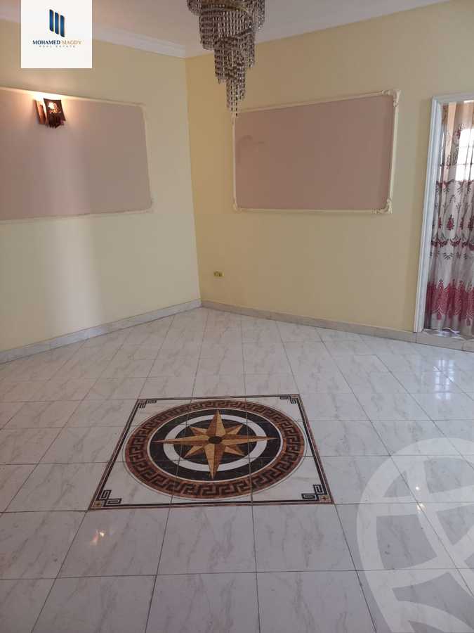 https://aqarmap.com.eg/ar/listing/6301056-for-sale-cairo-el-sheikh-zayed-city-el-hay-el-hady-ashaer-area-1-street-10