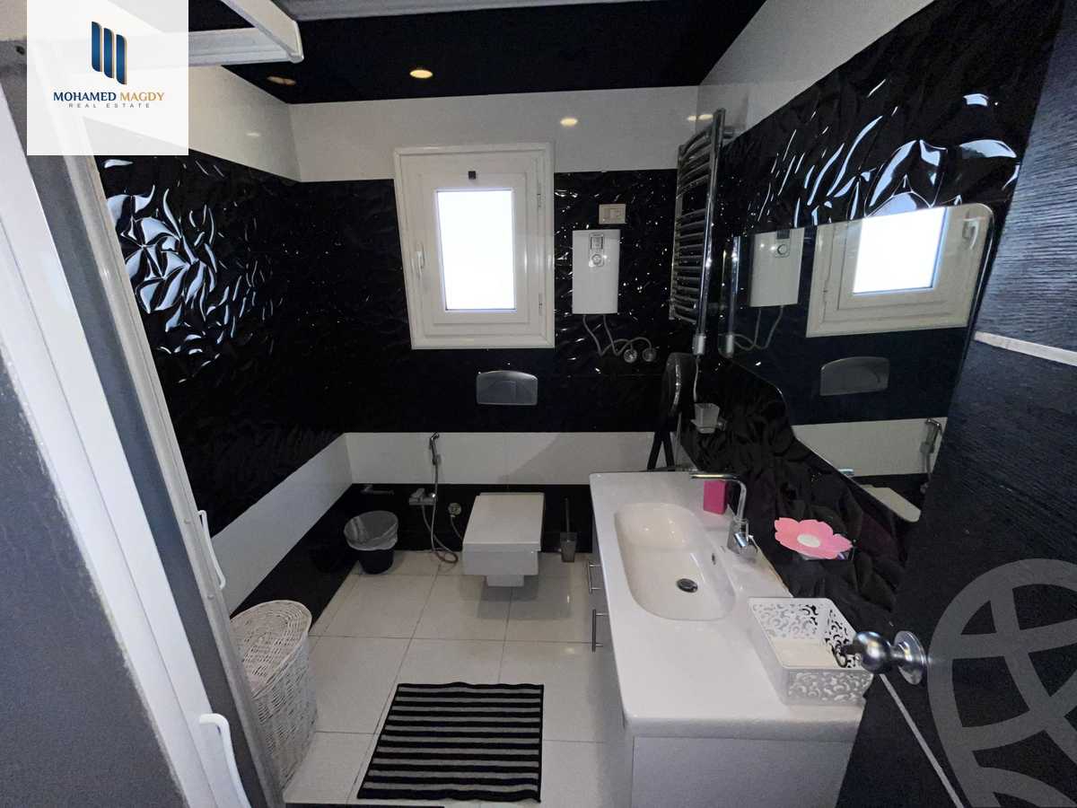 https://aqarmap.com.eg/en/listing/6302825-for-sale-cairo-el-sheikh-zayed-city-compounds-continental-residence