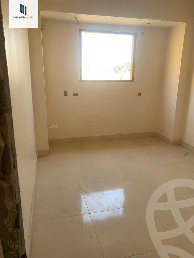 https://aqarmap.com.eg/en/listing/6303411-for-sale-cairo-el-sheikh-zayed-city-el-hay-el-hady-ashaer-area-3-street-35