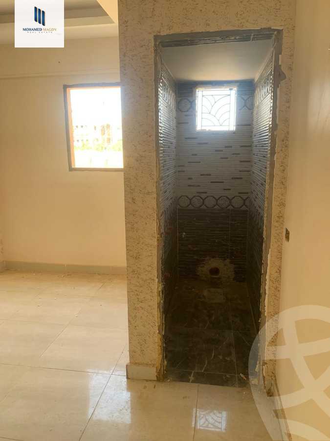 https://aqarmap.com.eg/en/listing/6303411-for-sale-cairo-el-sheikh-zayed-city-el-hay-el-hady-ashaer-area-3-street-35