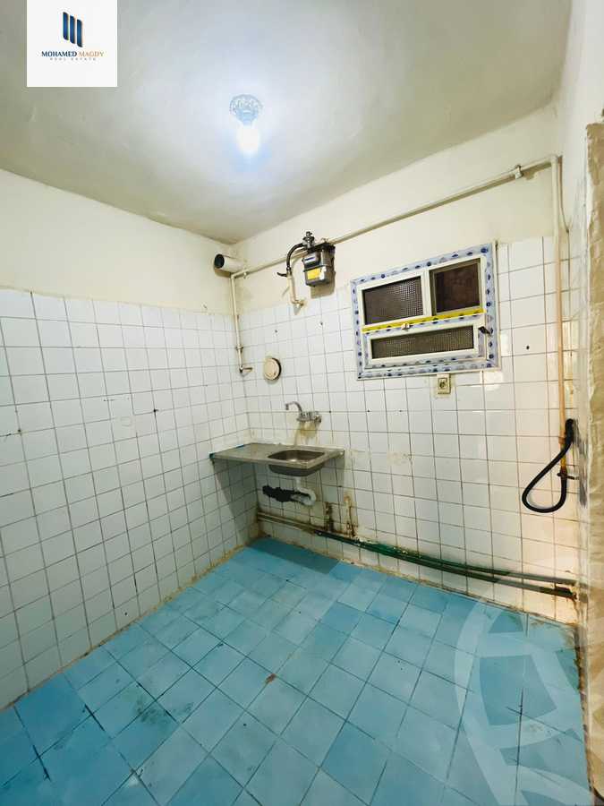 https://aqarmap.com.eg/ar/listing/6303796-for-sale-cairo-el-sheikh-zayed-city-el-hay-elawel-street-10
