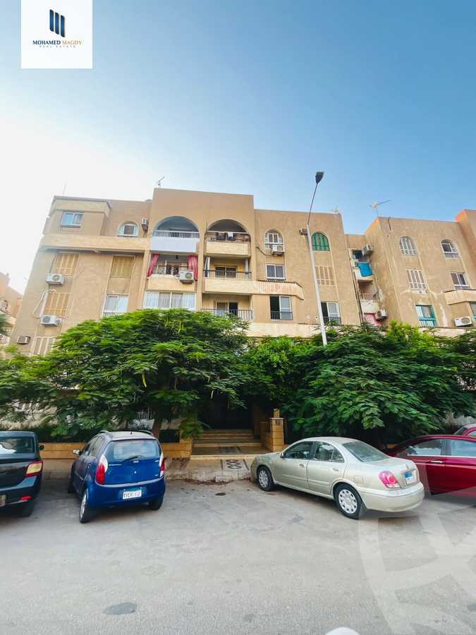 https://aqarmap.com.eg/ar/listing/6303796-for-sale-cairo-el-sheikh-zayed-city-el-hay-elawel-street-10