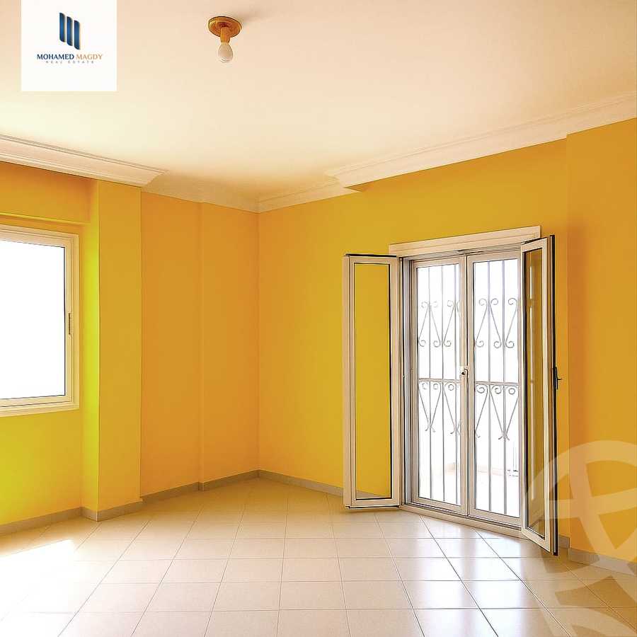 https://aqarmap.com.eg/en/listing/6303849-for-sale-cairo-el-sheikh-zayed-city-el-hay-el-khames-lhry