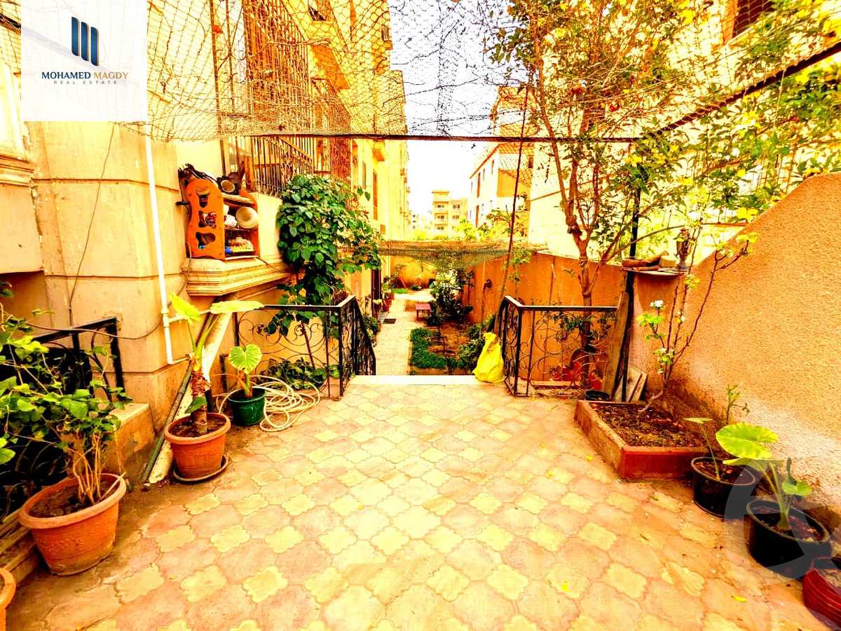 https://aqarmap.com.eg/en/listing/6303849-for-sale-cairo-el-sheikh-zayed-city-el-hay-el-khames-lhry