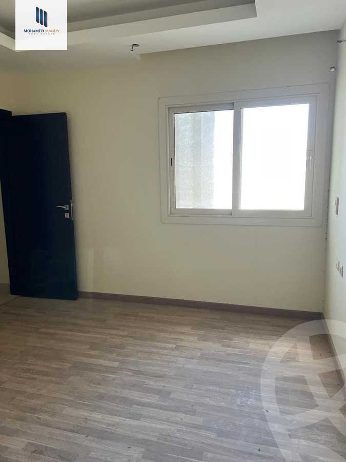 https://aqarmap.com.eg/ar/listing/6328595-for-sale-cairo-el-sheikh-zayed-city-compounds-dh-drys