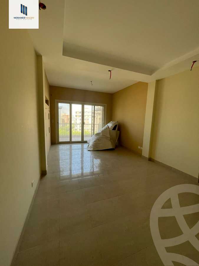 https://aqarmap.com.eg/ar/listing/6328595-for-sale-cairo-el-sheikh-zayed-city-compounds-dh-drys