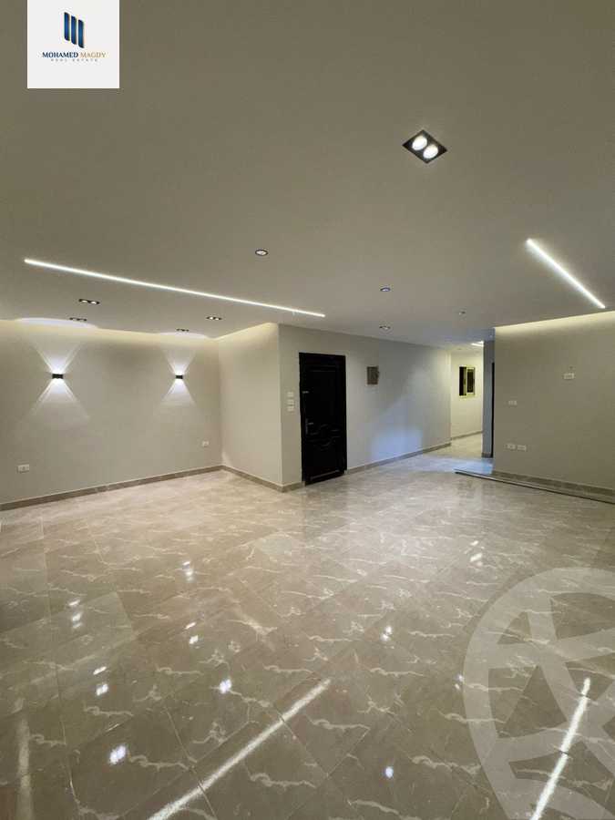 https://aqarmap.com.eg/ar/listing/6328626-for-sale-cairo-6th-of-october-el-ahyaa-neighborhood-1st-sixth-neighborhood