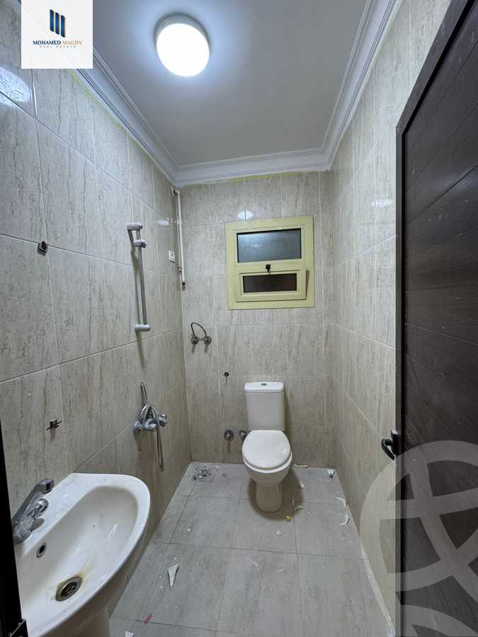 https://aqarmap.com.eg/ar/listing/6328626-for-sale-cairo-6th-of-october-el-ahyaa-neighborhood-1st-sixth-neighborhood