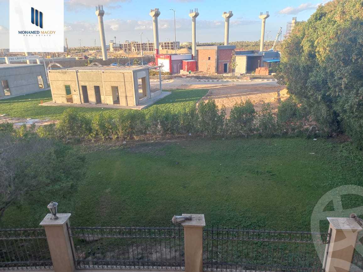 https://aqarmap.com.eg/ar/listing/6335322-for-sale-cairo-6th-of-october-garb-someed-neighborhood-13th-el-kamillia-st