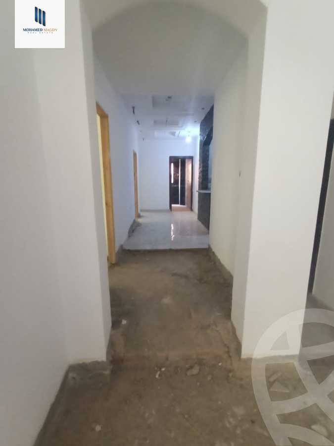 https://aqarmap.com.eg/ar/listing/6346304-for-sale-cairo-6th-of-october-el-hay-el-motamyz-fourth-touristic-village-amin-el-refae-st