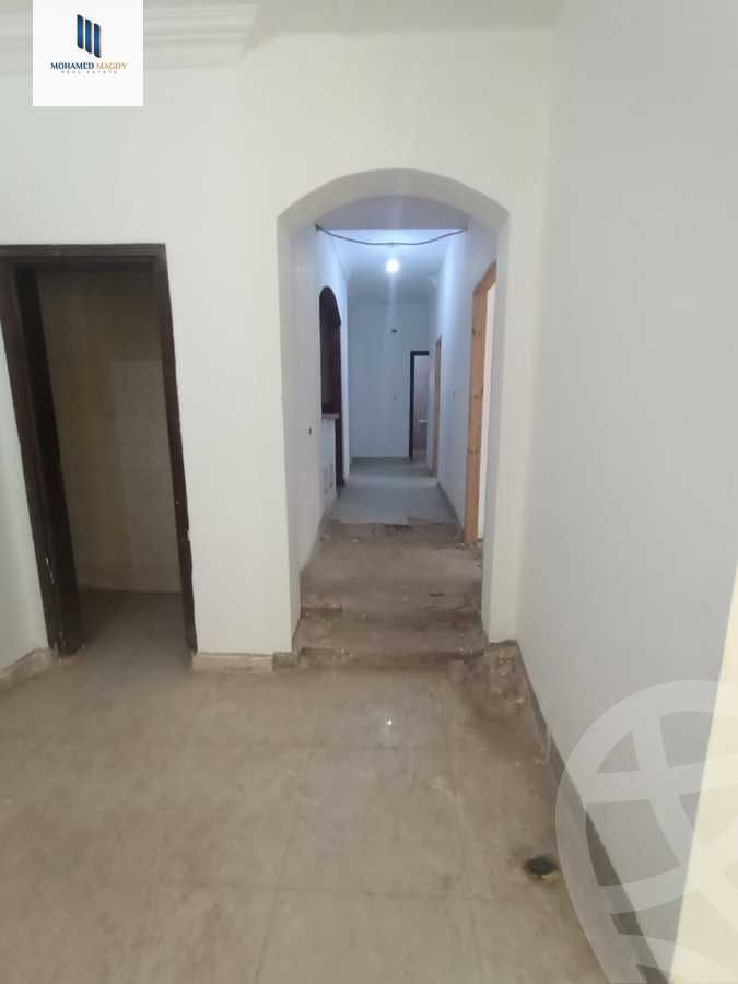 https://aqarmap.com.eg/ar/listing/6346304-for-sale-cairo-6th-of-october-el-hay-el-motamyz-fourth-touristic-village-amin-el-refae-st