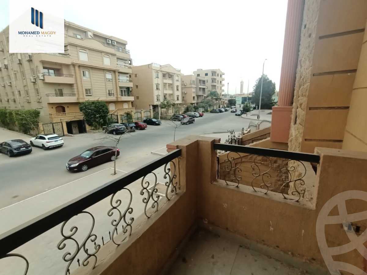 https://aqarmap.com.eg/ar/listing/6346304-for-sale-cairo-6th-of-october-el-hay-el-motamyz-fourth-touristic-village-amin-el-refae-st