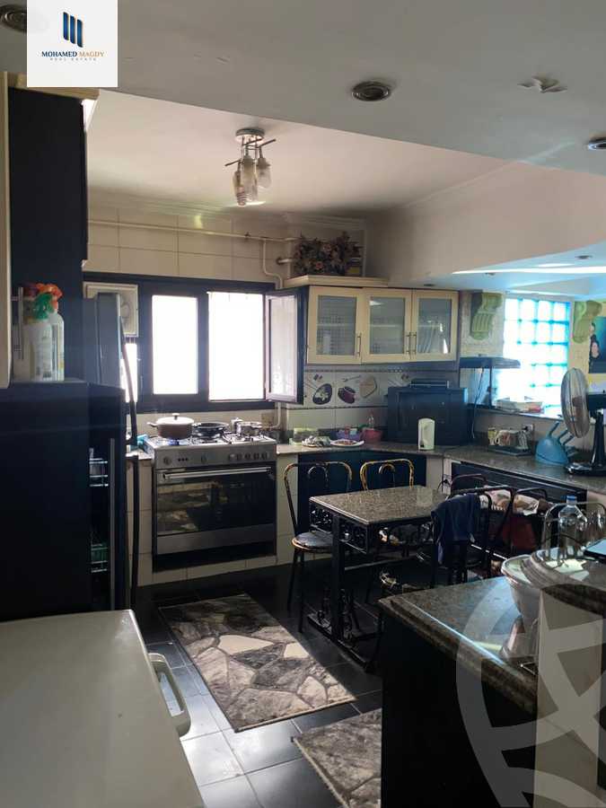 https://aqarmap.com.eg/en/listing/6353718-for-sale-cairo-6th-of-october-el-ahyaa-neighborhood-1st-al-maahad
