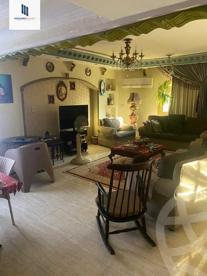 https://aqarmap.com.eg/en/listing/6353718-for-sale-cairo-6th-of-october-el-ahyaa-neighborhood-1st-al-maahad
