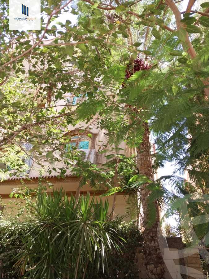 https://aqarmap.com.eg/en/listing/6353718-for-sale-cairo-6th-of-october-el-ahyaa-neighborhood-1st-al-maahad