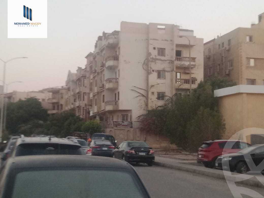 https://aqarmap.com.eg/ar/listing/6353773-for-sale-cairo-6th-of-october-el-ahyaa-neighborhood-1st-dream-house-st