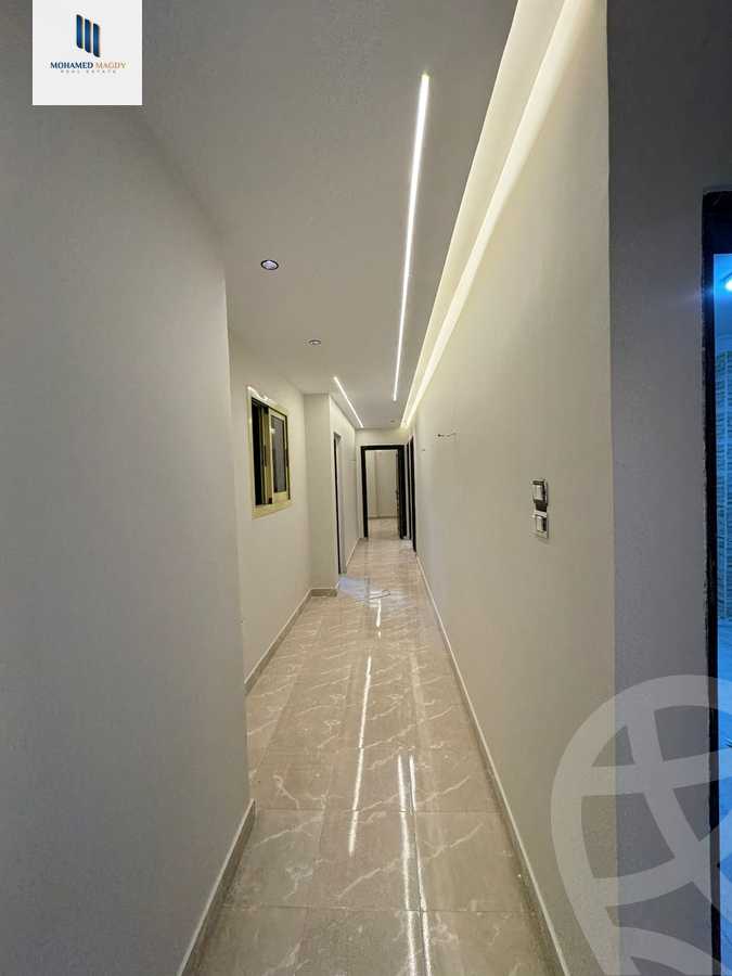 https://aqarmap.com.eg/ar/listing/6354166-for-sale-cairo-6th-of-october-el-ahyaa-neighborhood-1st-sixth-neighborhood